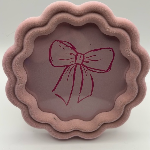 Ceramic with pink felt cover photo frame (for 4.95” diameter photo) - Picture 1 of 5